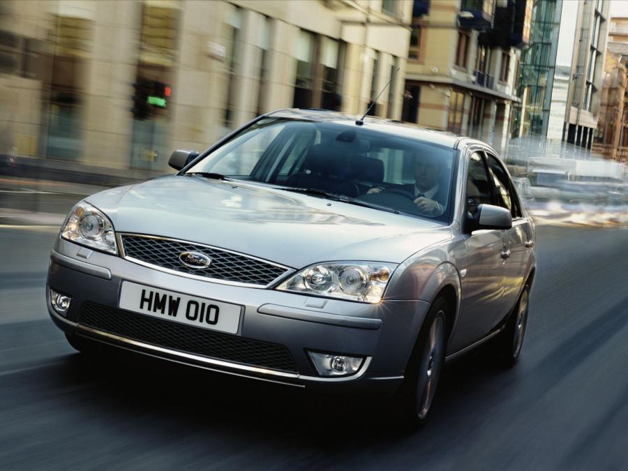  Ford Mondeo Hatchback 2004 года  (фото 7 из 17)